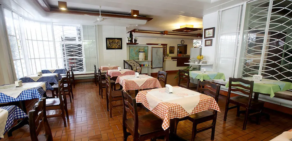 ** Hotel Pension Natividad Manila Philippinen