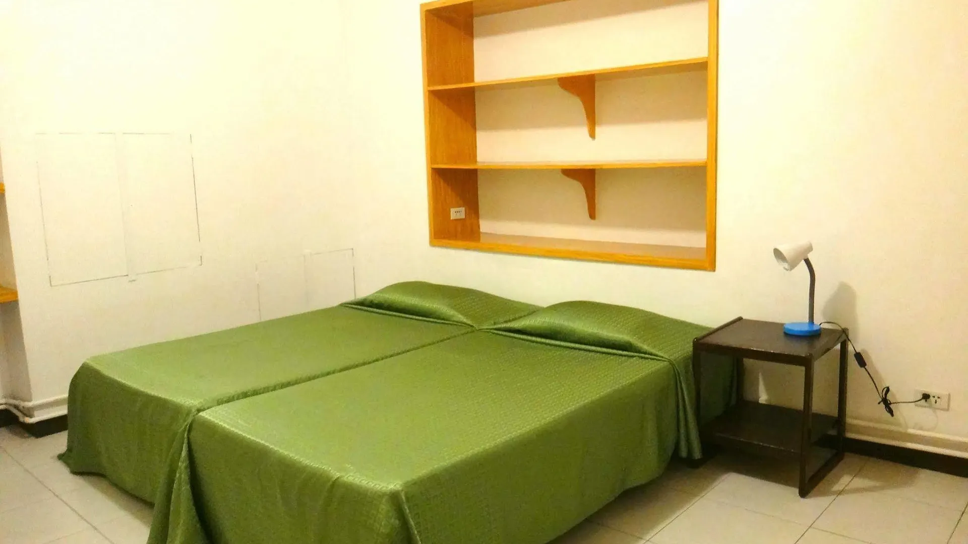 Pension Natividad Manila Philippinen